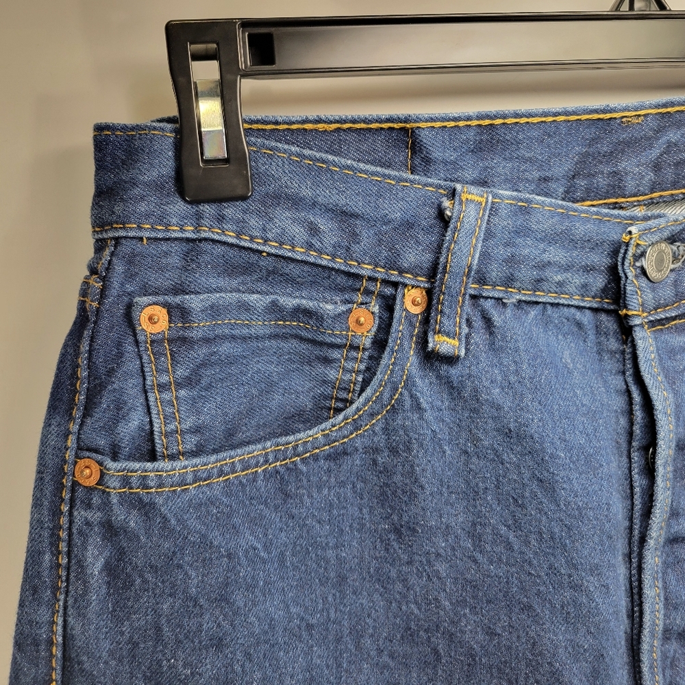 Levis 501 Button Fly Straight Leg Jeans Pants Mens 34x30 Work Business Casual - Picture 4 of 12